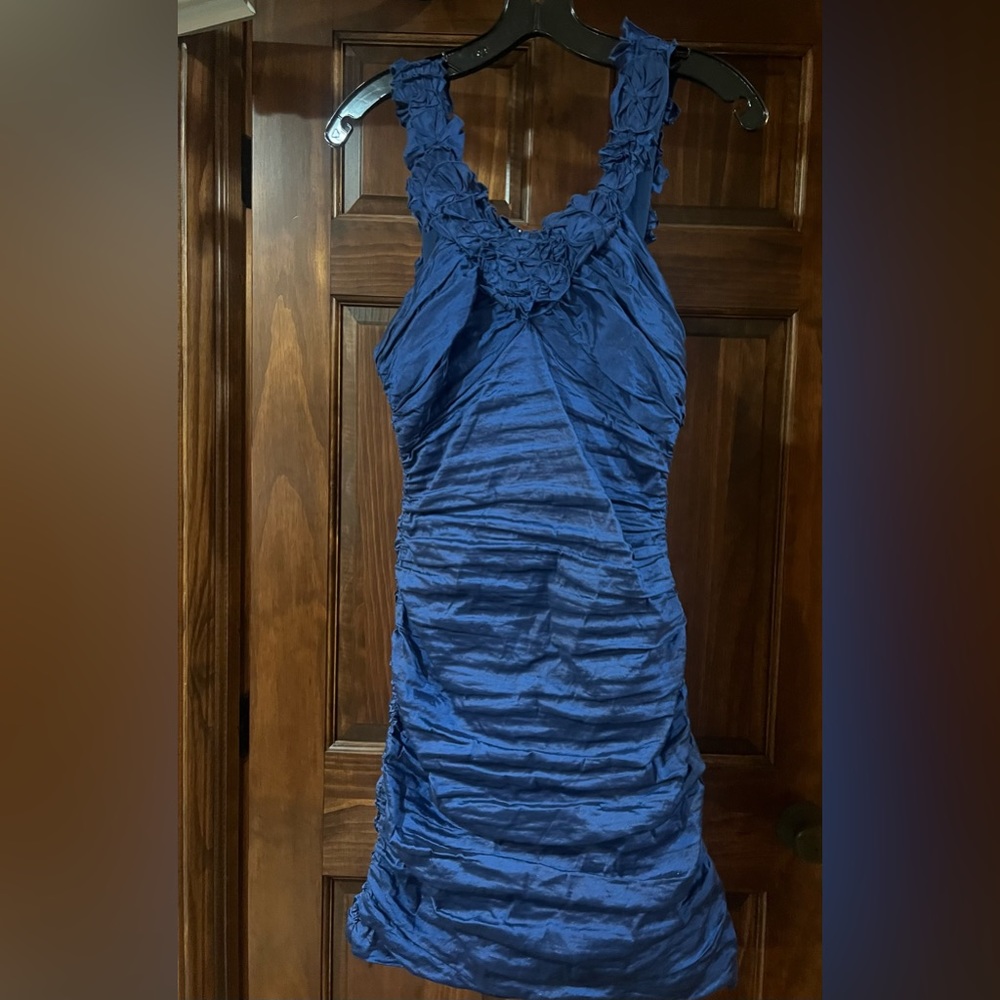 BCBG Max AZRIA dress 6/ blue